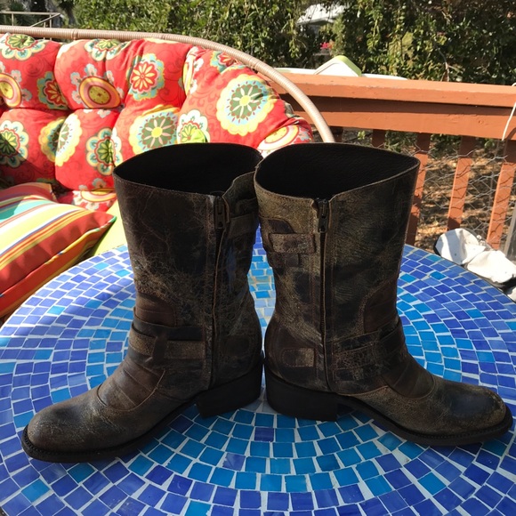 Fabulous Distressed Leather Boots👢Never worn! - Picture 2 of 8